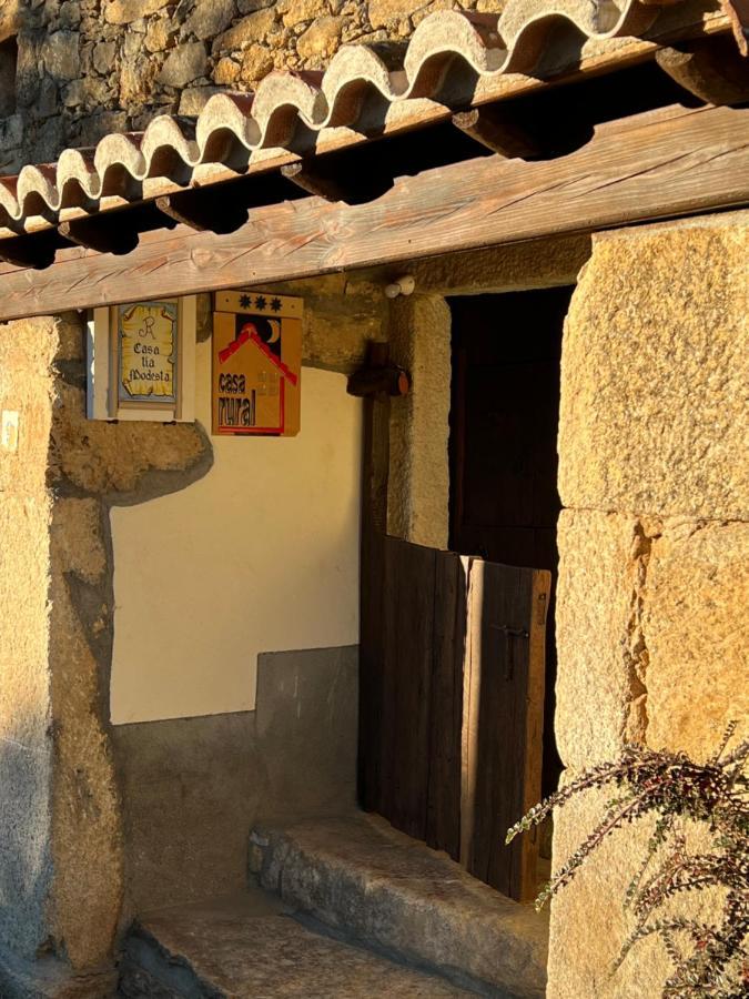 Casa Tia Modesta Es Una Calida Y Acogedora Casa Cabezas Bajas Экстерьер фото