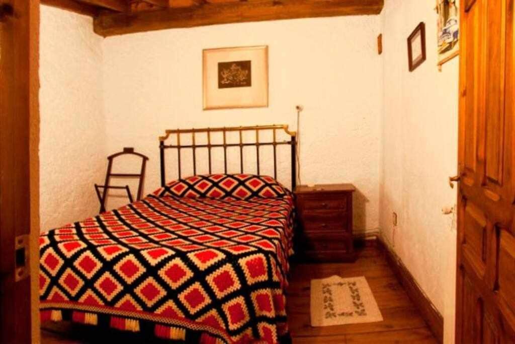 Casa Tia Modesta Es Una Calida Y Acogedora Casa Cabezas Bajas Экстерьер фото